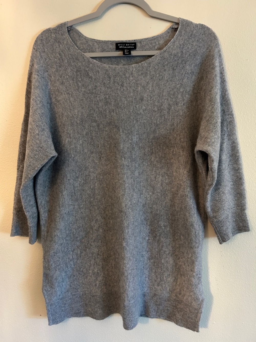 Willi Smith Light Gray Crewneck Sweater 100% 2 ply cashmere